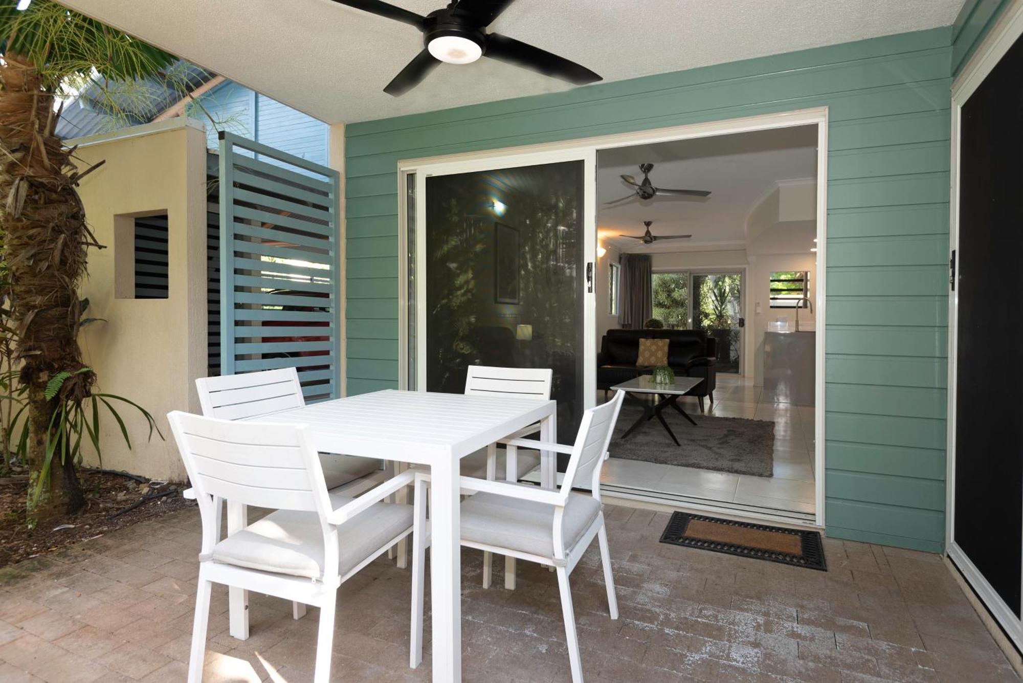 Marlin Cove Holiday Apartments Trinity Beach Exterior foto